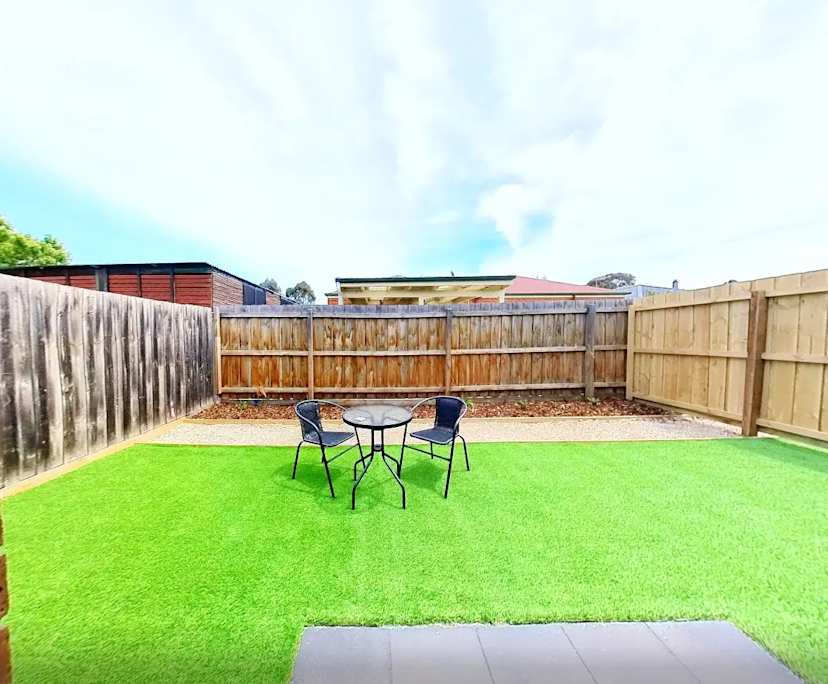 $350, Share-house, 9 rooms, Saint Albans VIC 3021, Saint Albans VIC 3021