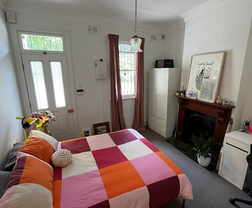 Unfurnished room in a share house