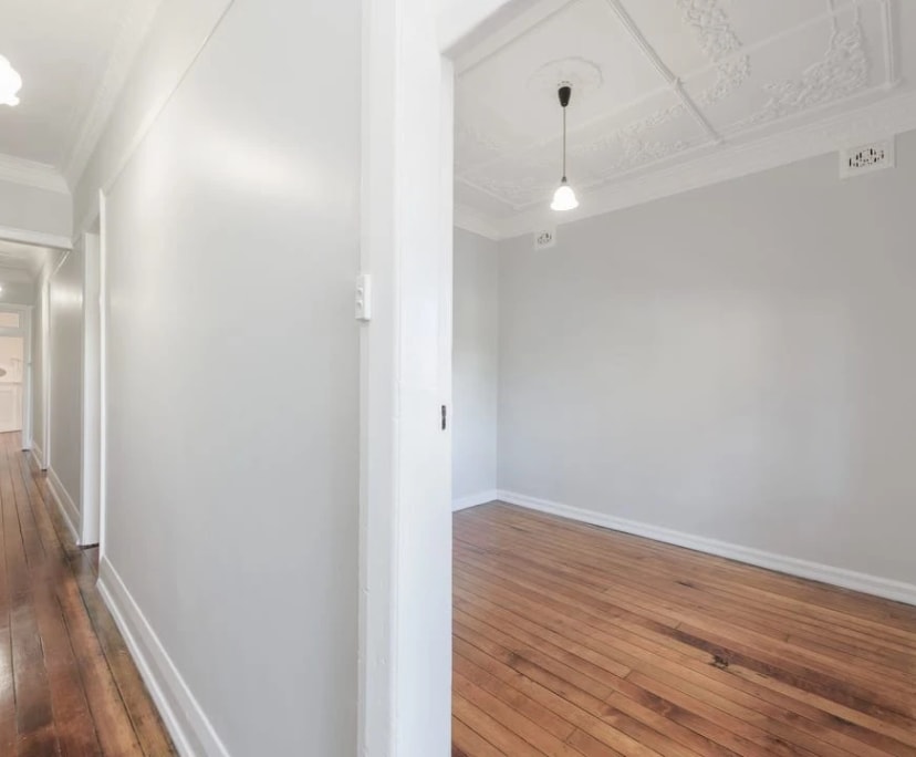 Unfurnished room in a share house