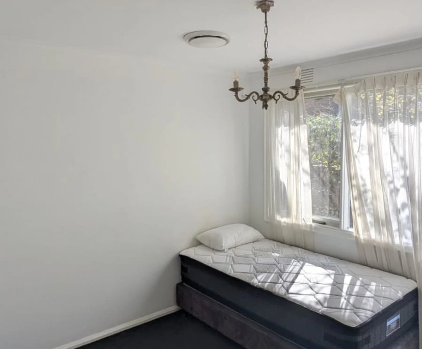 Furnished room in a share house