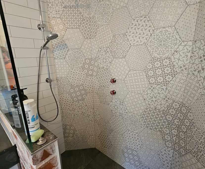 $325, Share-house, 3 bathrooms, White Gum Valley WA 6162