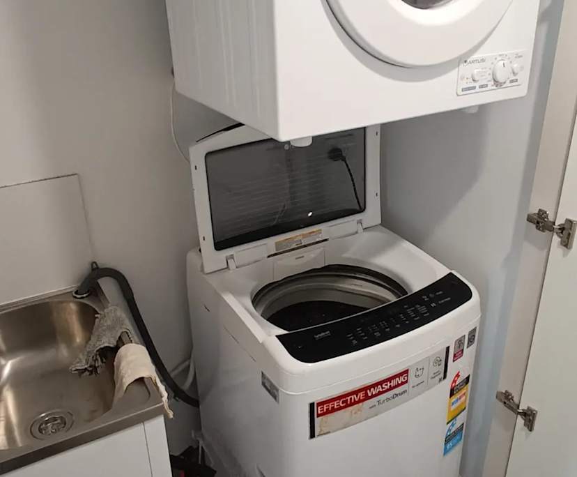 $330, Flatshare, 2 bathrooms, Belconnen ACT 2617