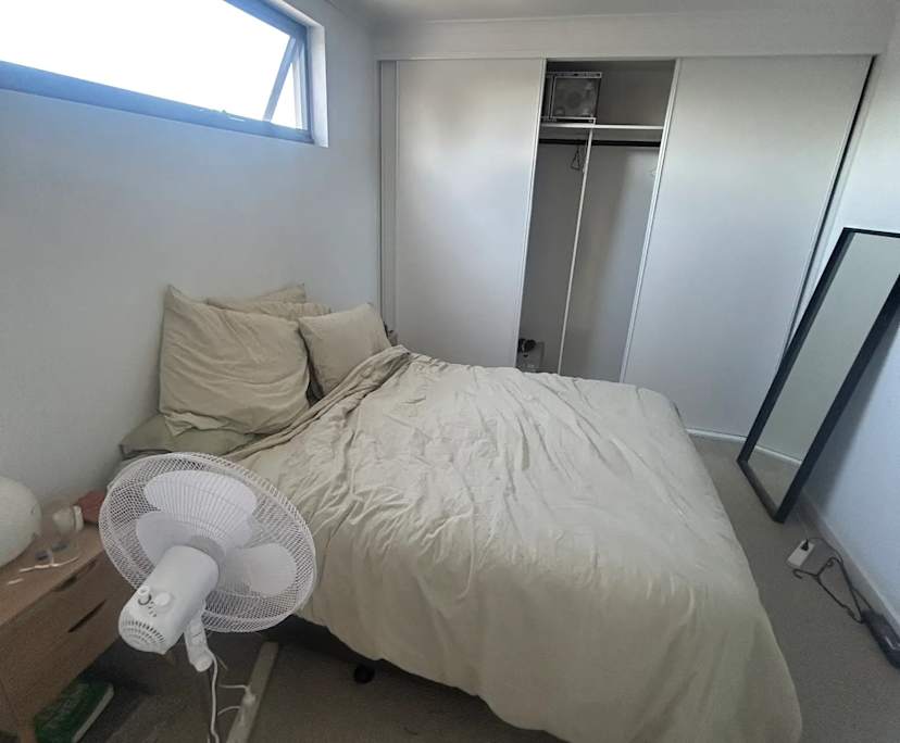 $300, Share-house, 2 bathrooms, Park Holme SA 5043