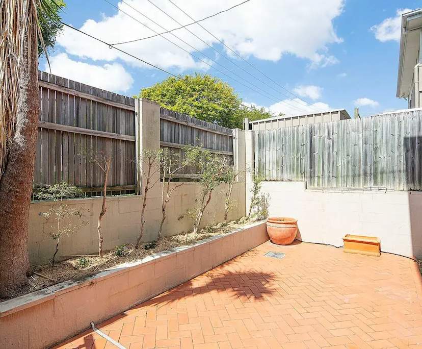 Unfurnished room in a share house