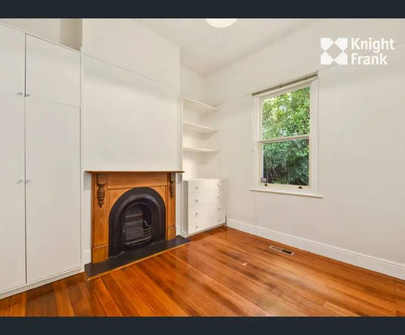 Unfurnished room in a share house