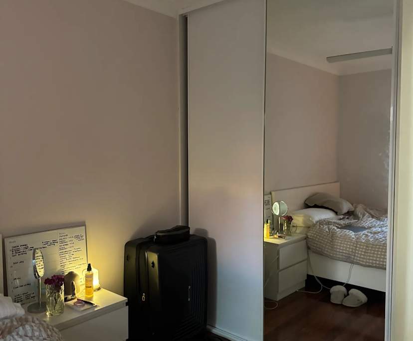 Unfurnished room in a share house