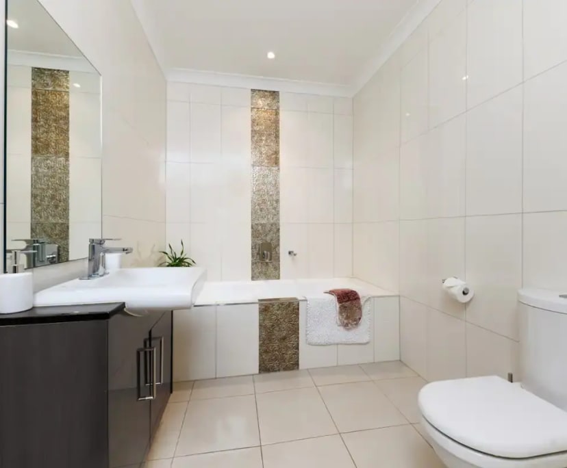 $350, Share-house, 4 bathrooms, Bayview NT 0820