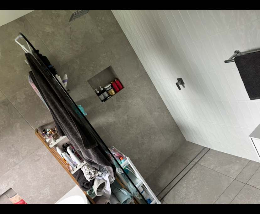 Room in a share house