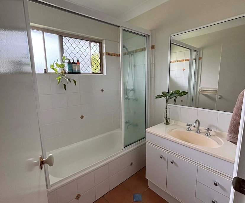 $270, Share-house, 3 bathrooms, Annandale QLD 4814