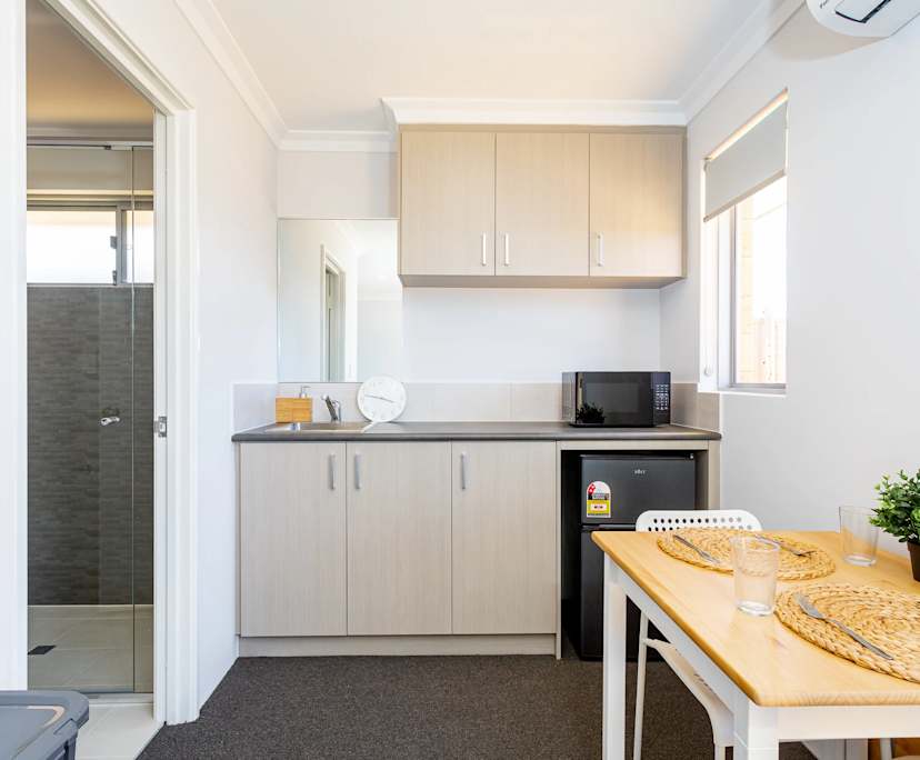 $320, Share-house, 6 bathrooms, Karnup WA 6176