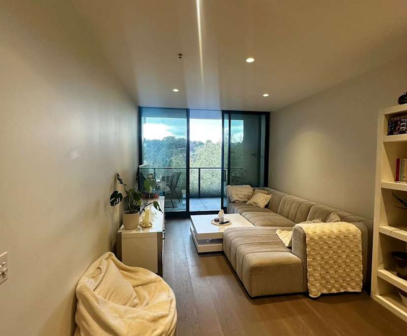 Furnished room with own bathroom