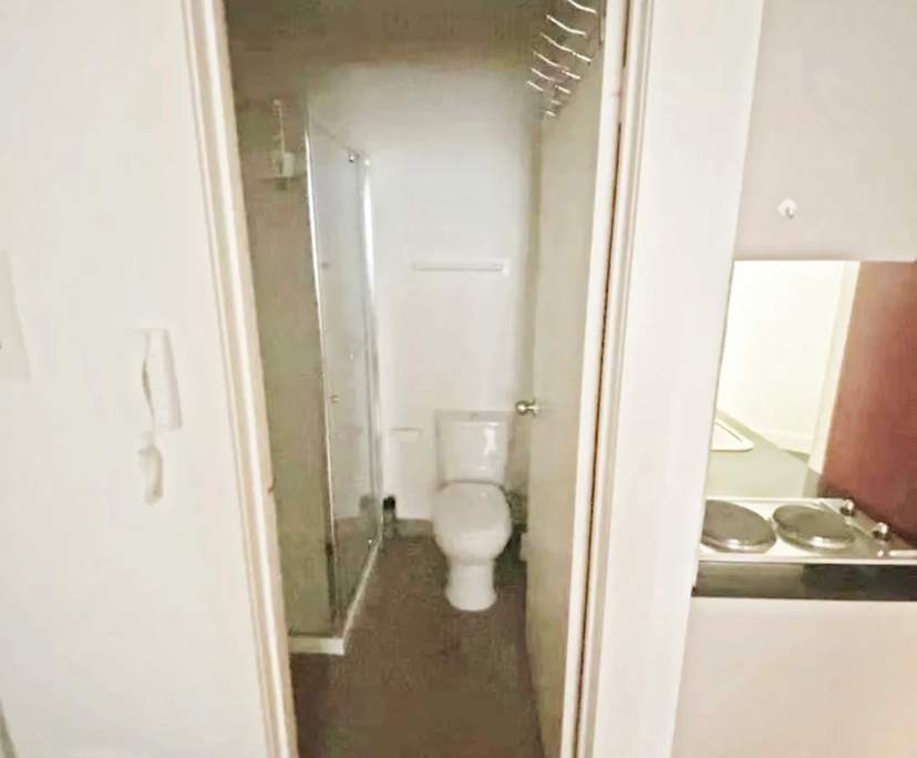 Furnished room studio flat for rent
