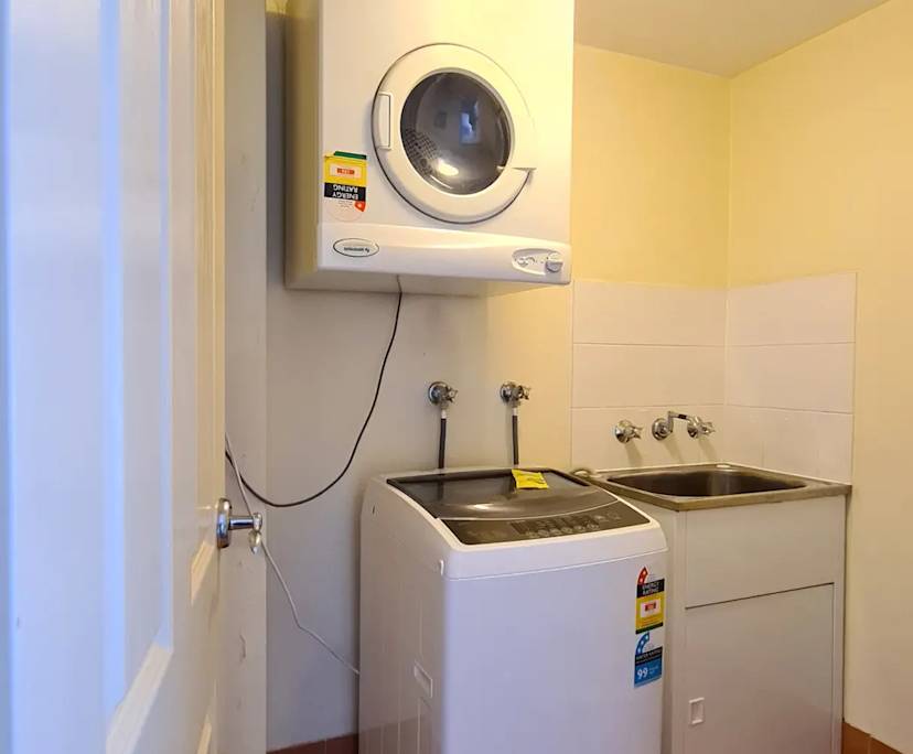 $400, Flatshare, 2 bathrooms, Parramatta NSW 2150