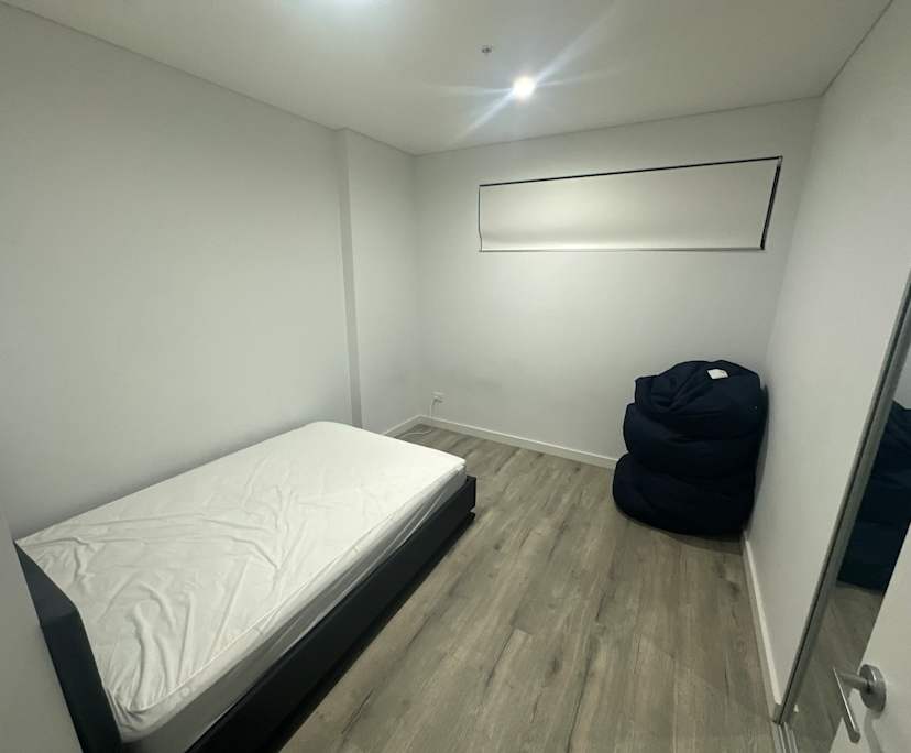 Whole property with 3 rooms for rent