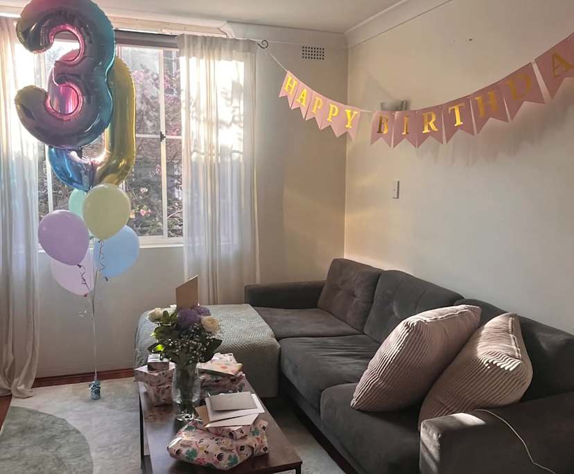 Whole property with 1 room for rent