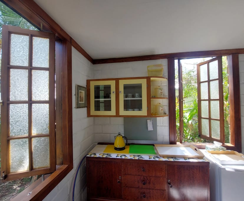 $300, Share-house, 3 bathrooms, Bardon QLD 4065