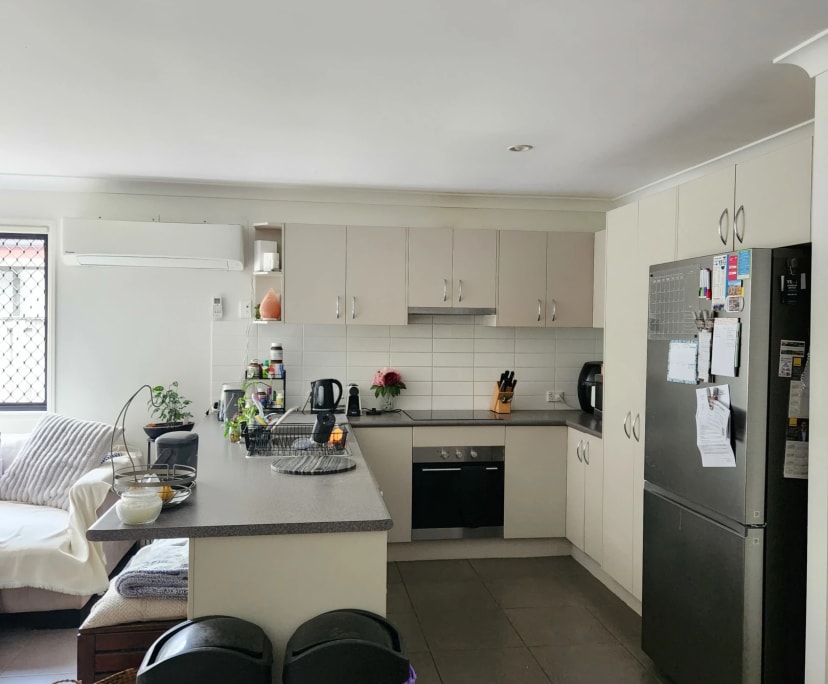 Unfurnished room in a share house