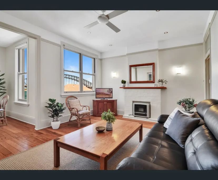 Room for Rent in McMahons Point, Sydney 350, Flex...