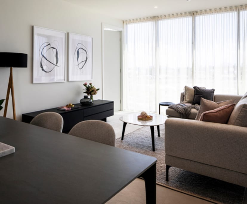 Room for Rent in Mermaid Waters, Gold Coast 425,