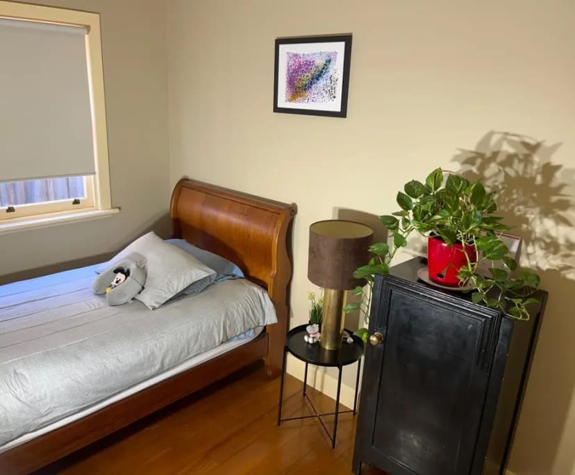 Furnished room in a share house