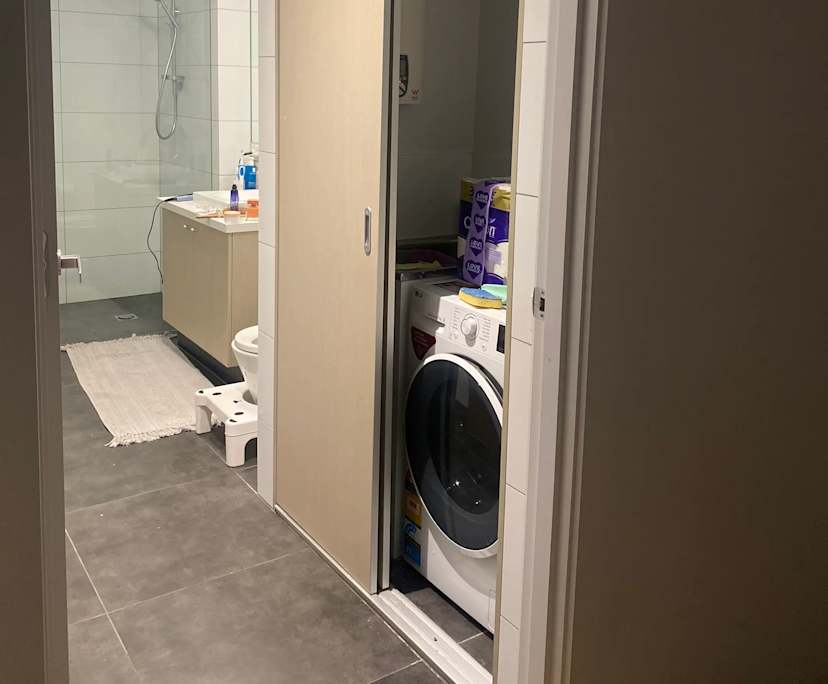 $630, 1-bed, 1 bathroom, Collingwood VIC 3066