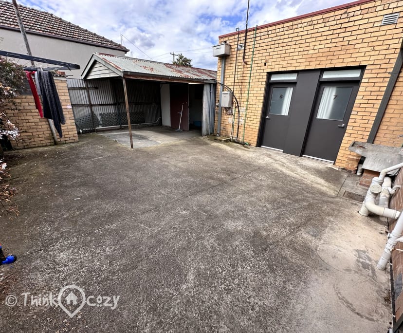 $490, Share-house, 6 bathrooms, Brunswick VIC 3056