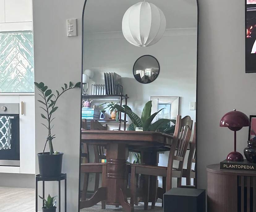 Unfurnished room in a share house