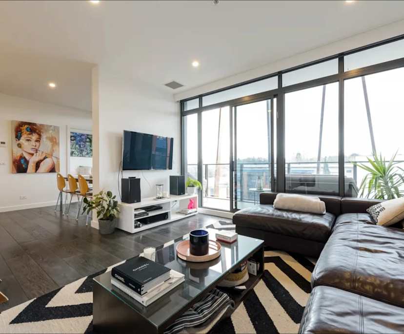 Whole property with 2 rooms for rent