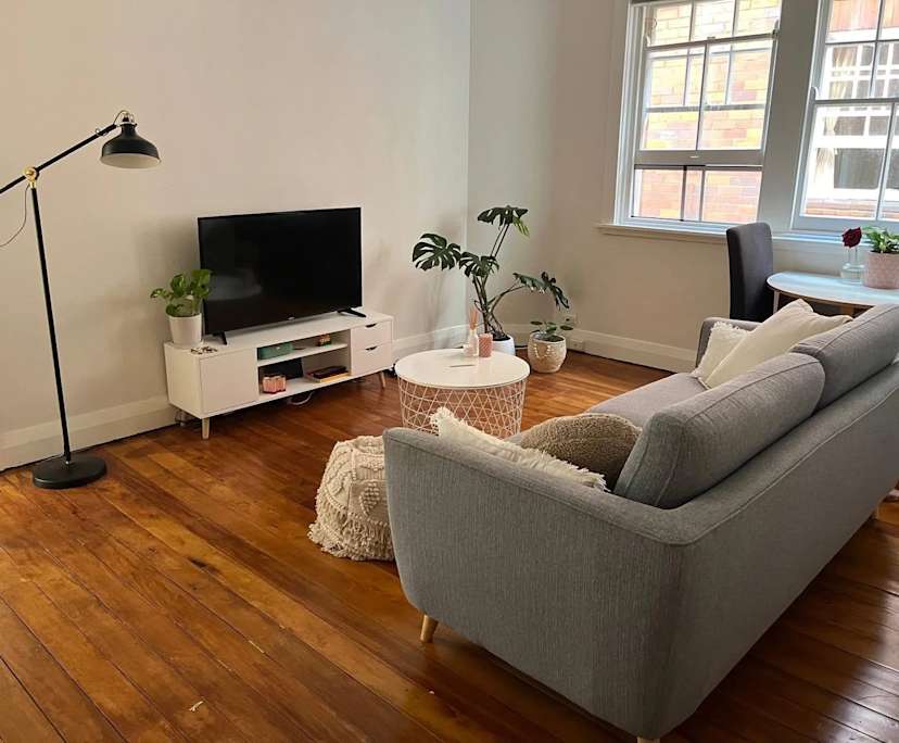 Whole property with 2 rooms for rent