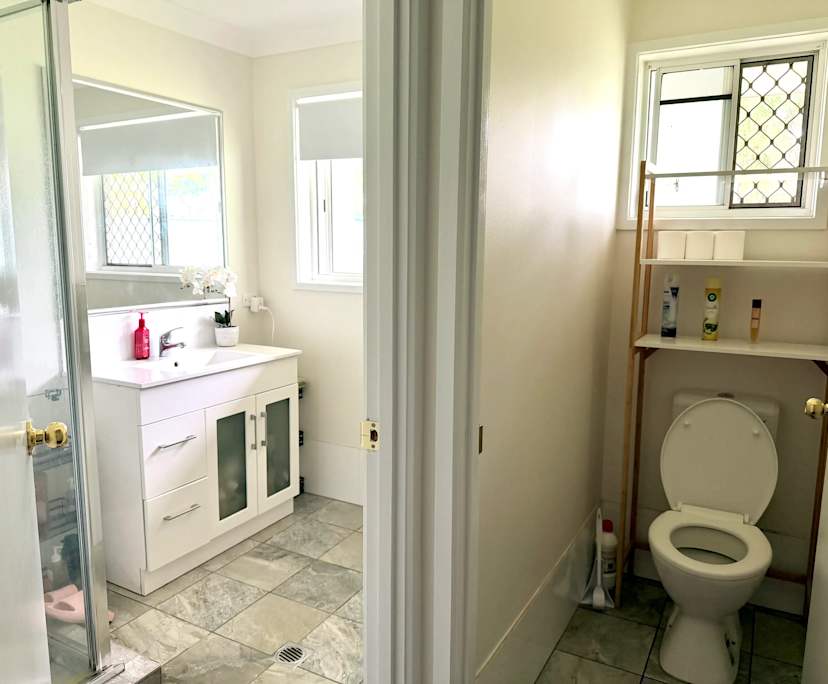 Furnished room in a share house