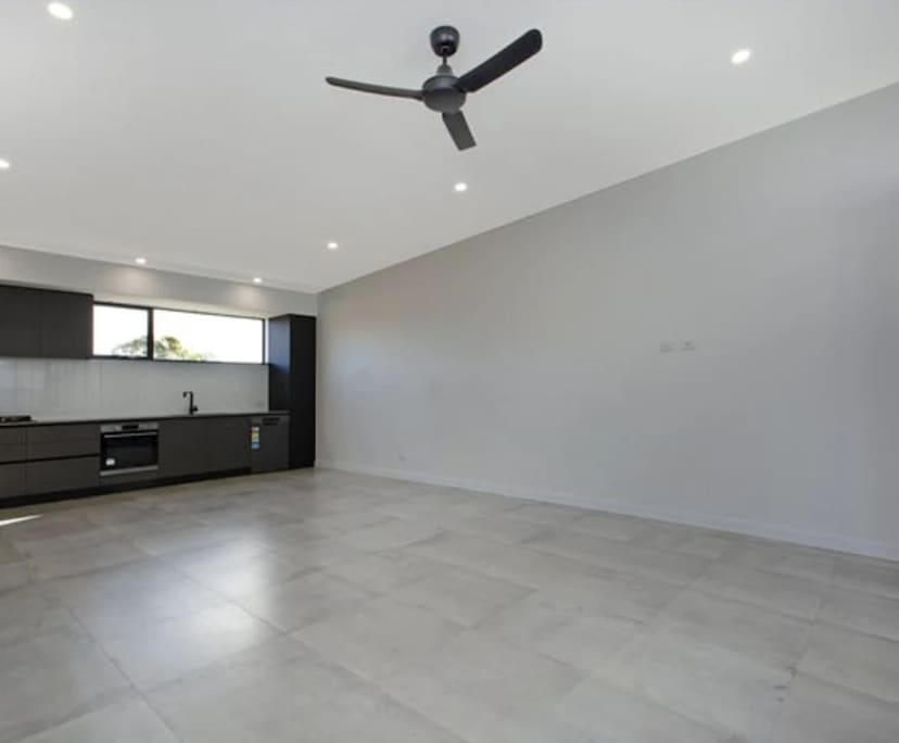 $355, Flatshare, 2 bathrooms, Rivervale WA 6103