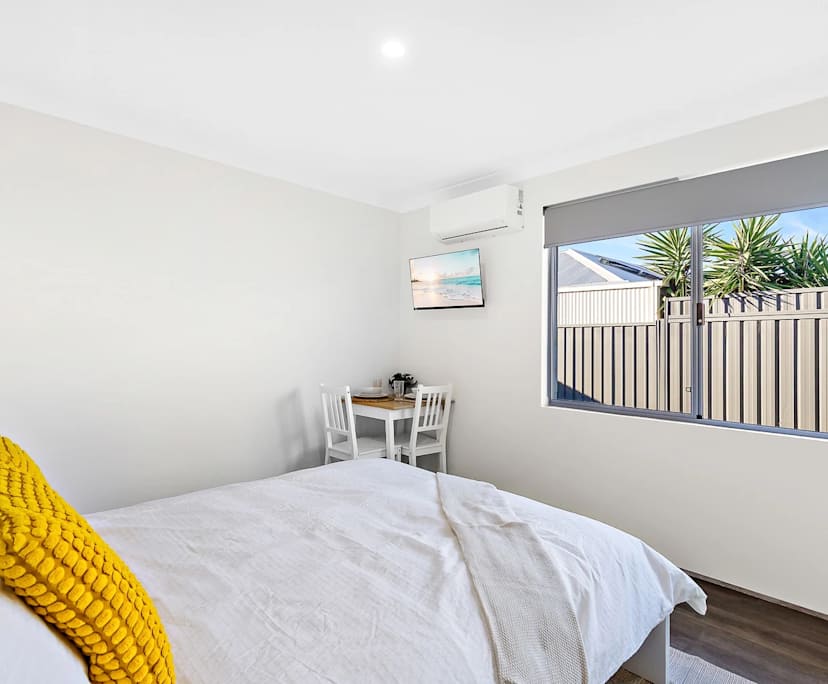 $330, Share-house, 6 bathrooms, Dudley Park WA 6210