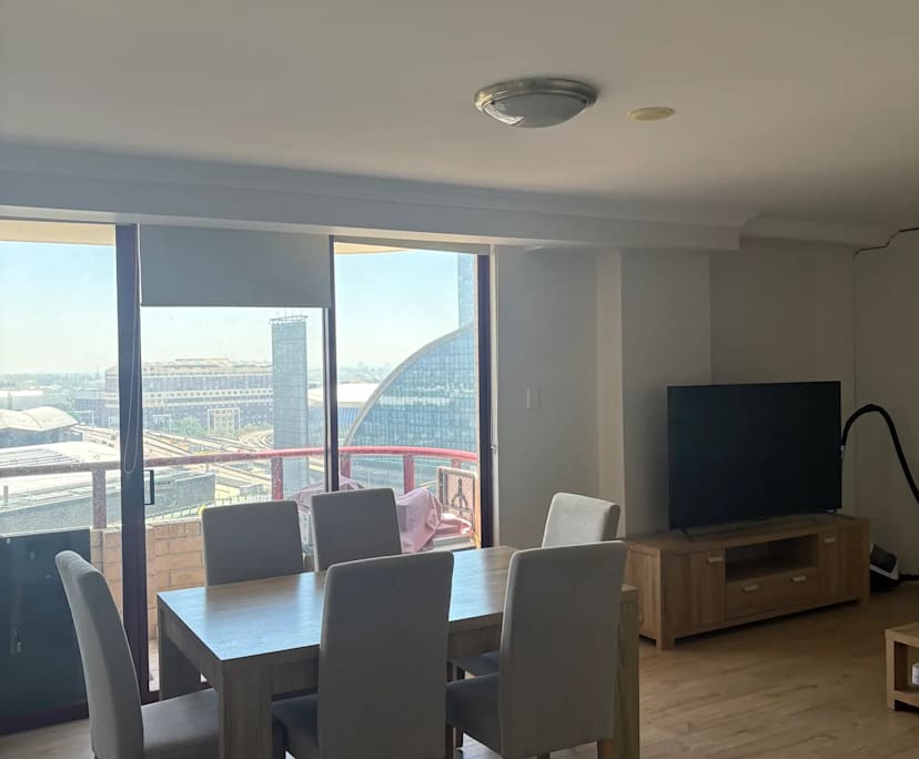 Furnished room in a flatshare