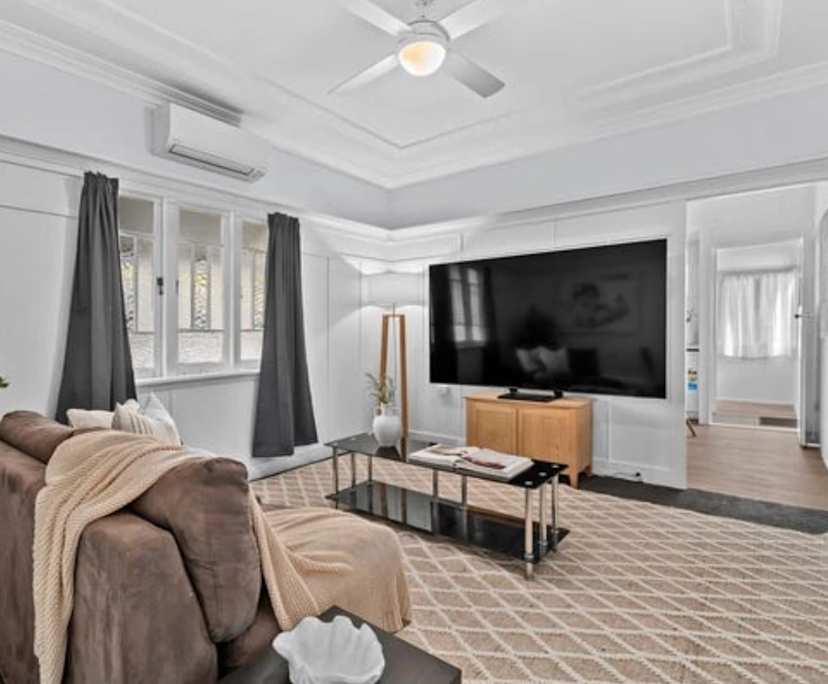 Unfurnished room in a share house