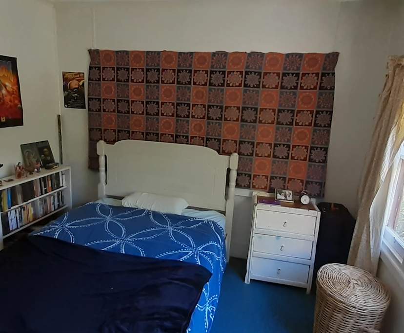Unfurnished room in a share house