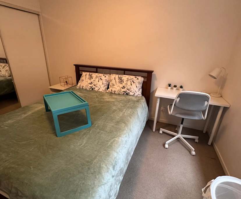 $350, Flatshare, 2 bathrooms, East Brisbane QLD 4169