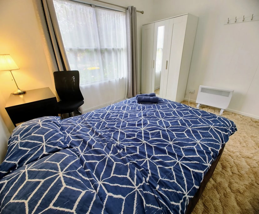 Furnished room in a share house