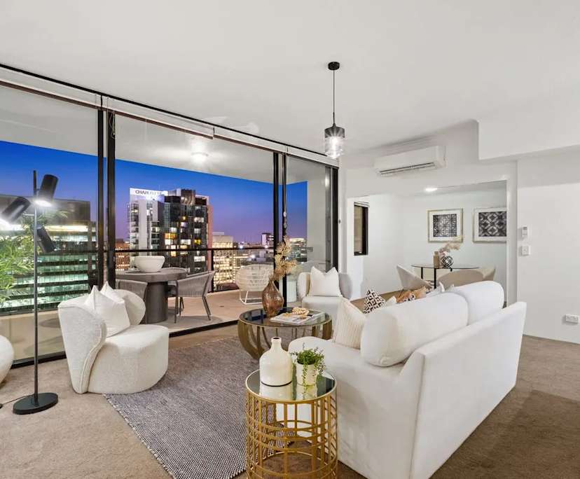 Whole property with 2 rooms for rent