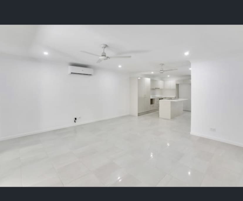 $340, Share-house, 3 bathrooms, Palmwoods QLD 4555