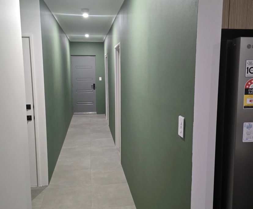 Room in a share house