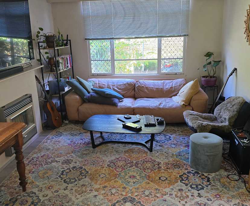 propertyImage