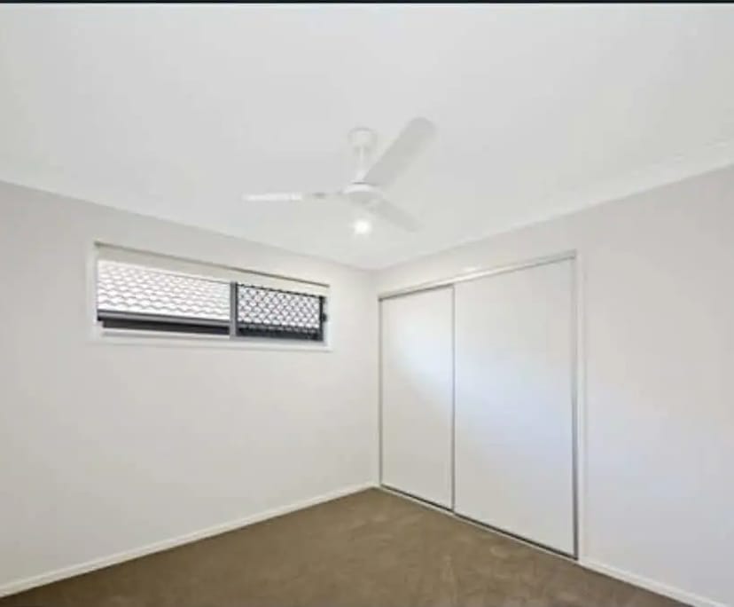 propertyImage