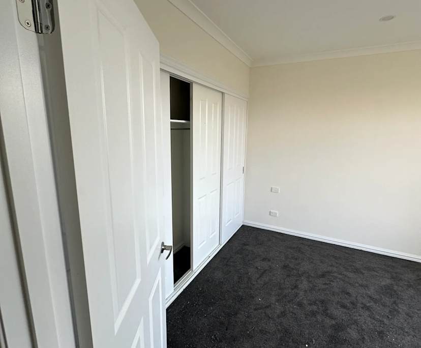 Furnished room with ensuite in a share house