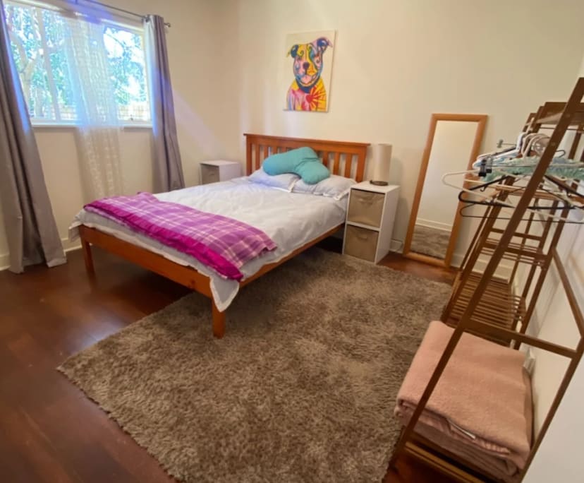 Room in a share house