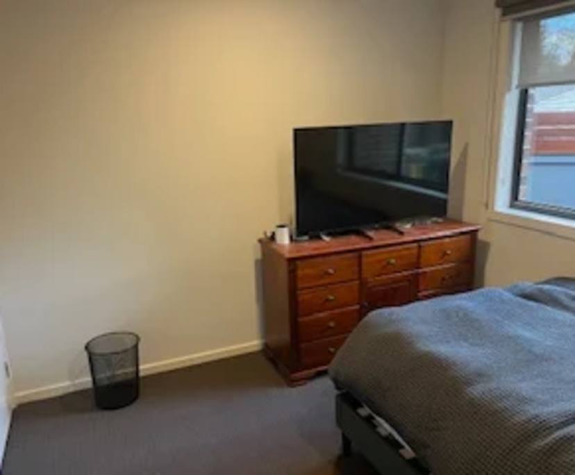 Room in a share house
