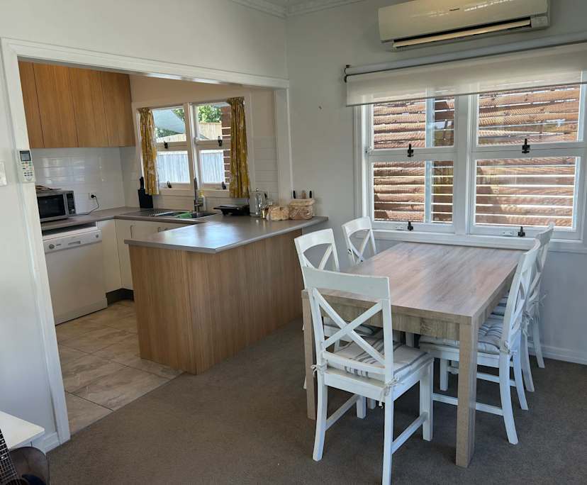 $280, Share-house, 3 bathrooms, Wavell Heights QLD 4012