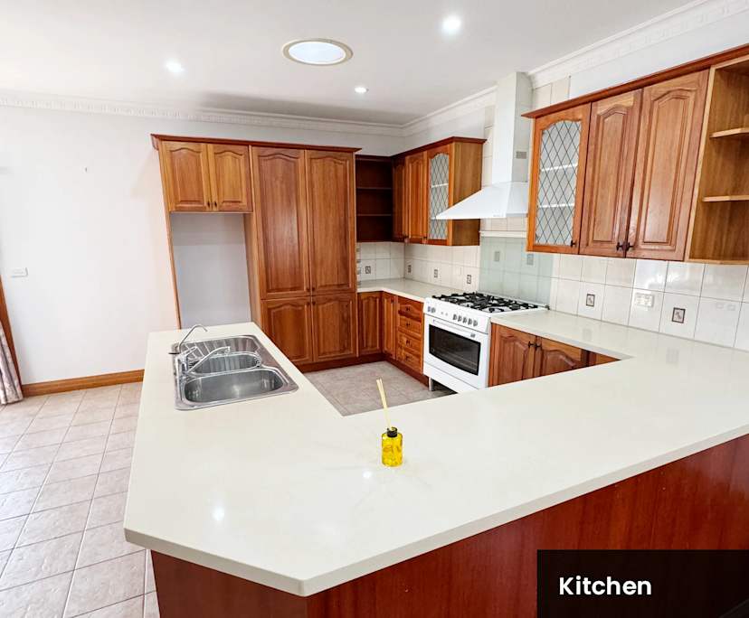 Furnished room with ensuite in a share house