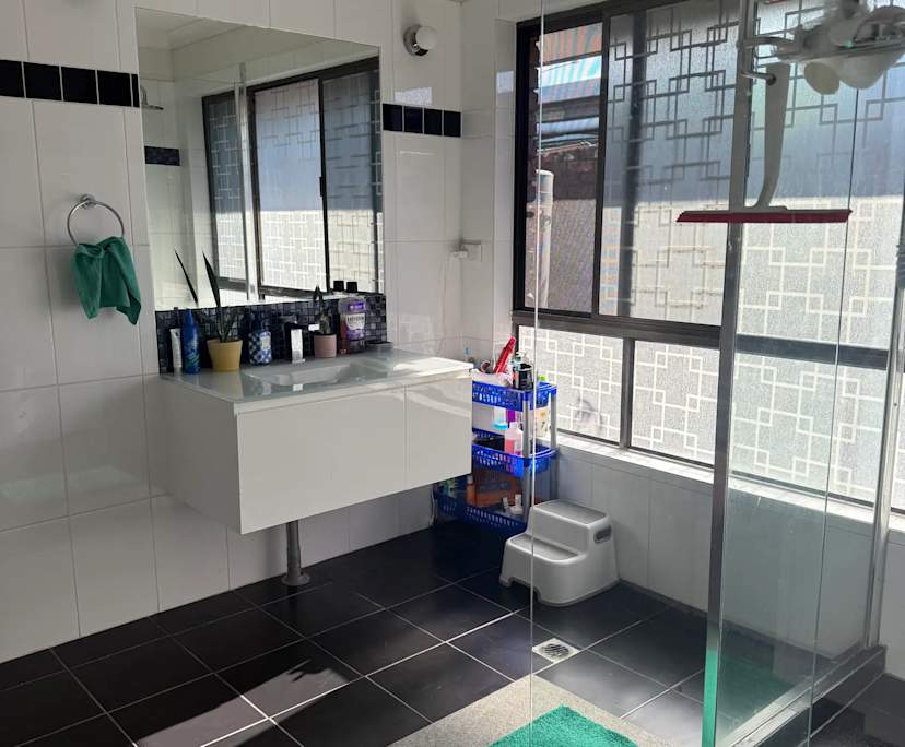 $400, Share-house, 4 bathrooms, Manly West QLD 4179