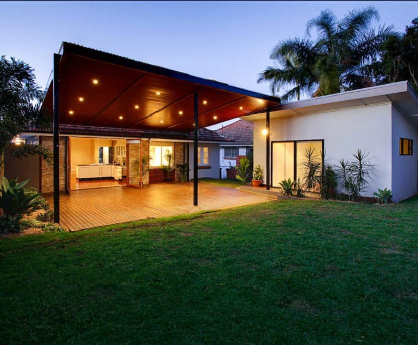 Whole property with 4 rooms for rent