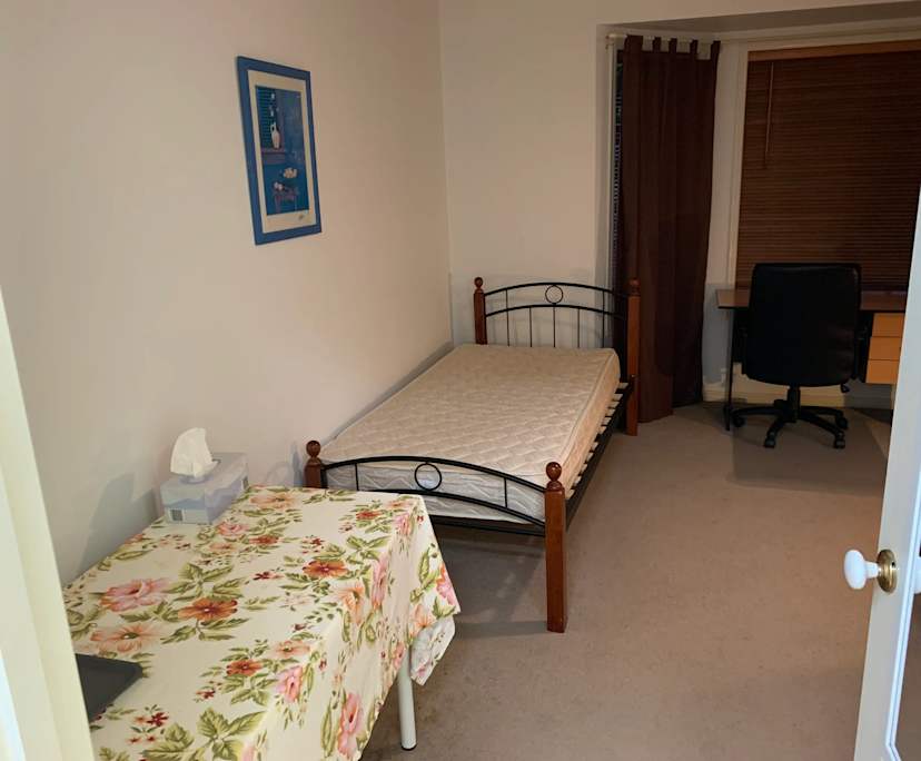 Furnished room granny flat for rent